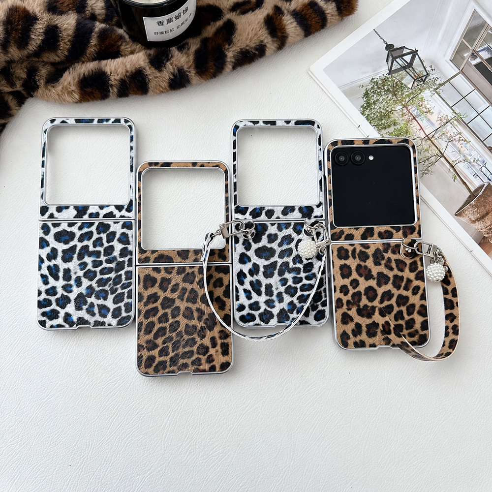 Quality Travel Accessories - Luipaardprint Opvouwbare Flip Telefoonhoes Voor Motorola