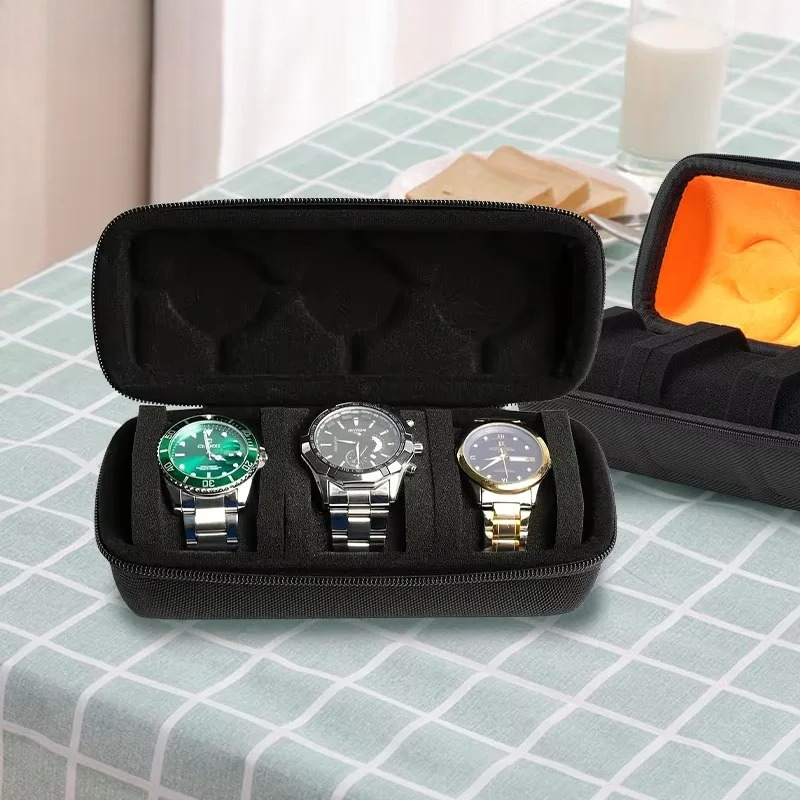 Quality Travel Accessories - Reiskoffer voor horloge met 3 vakken