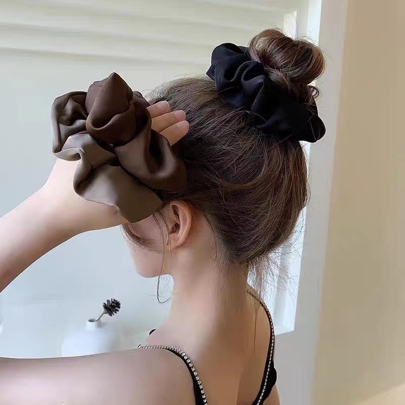 3 luxe satijnen haar scrunchie - Quality Travel Accessories recensie en prijs