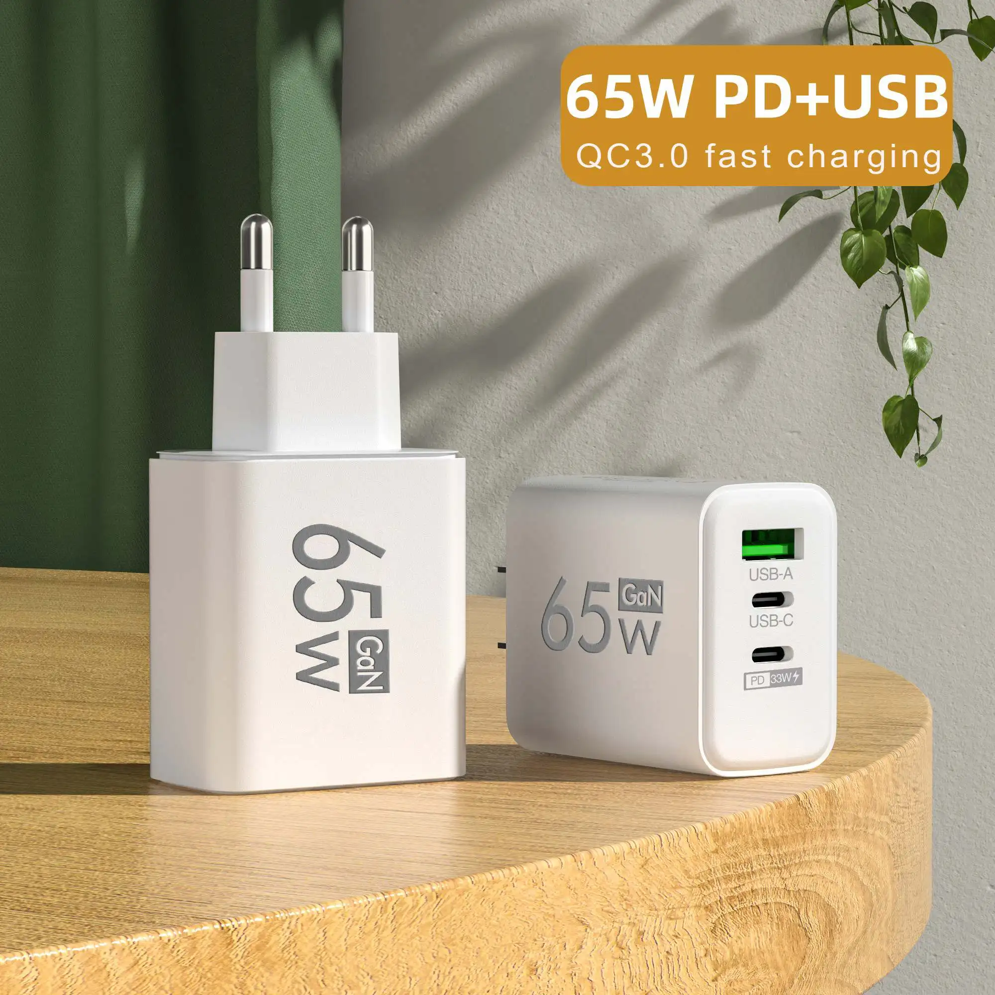 Opvouwbare 65W GaN 3-poorts US - Travel Accessories Inc recensie en prijs